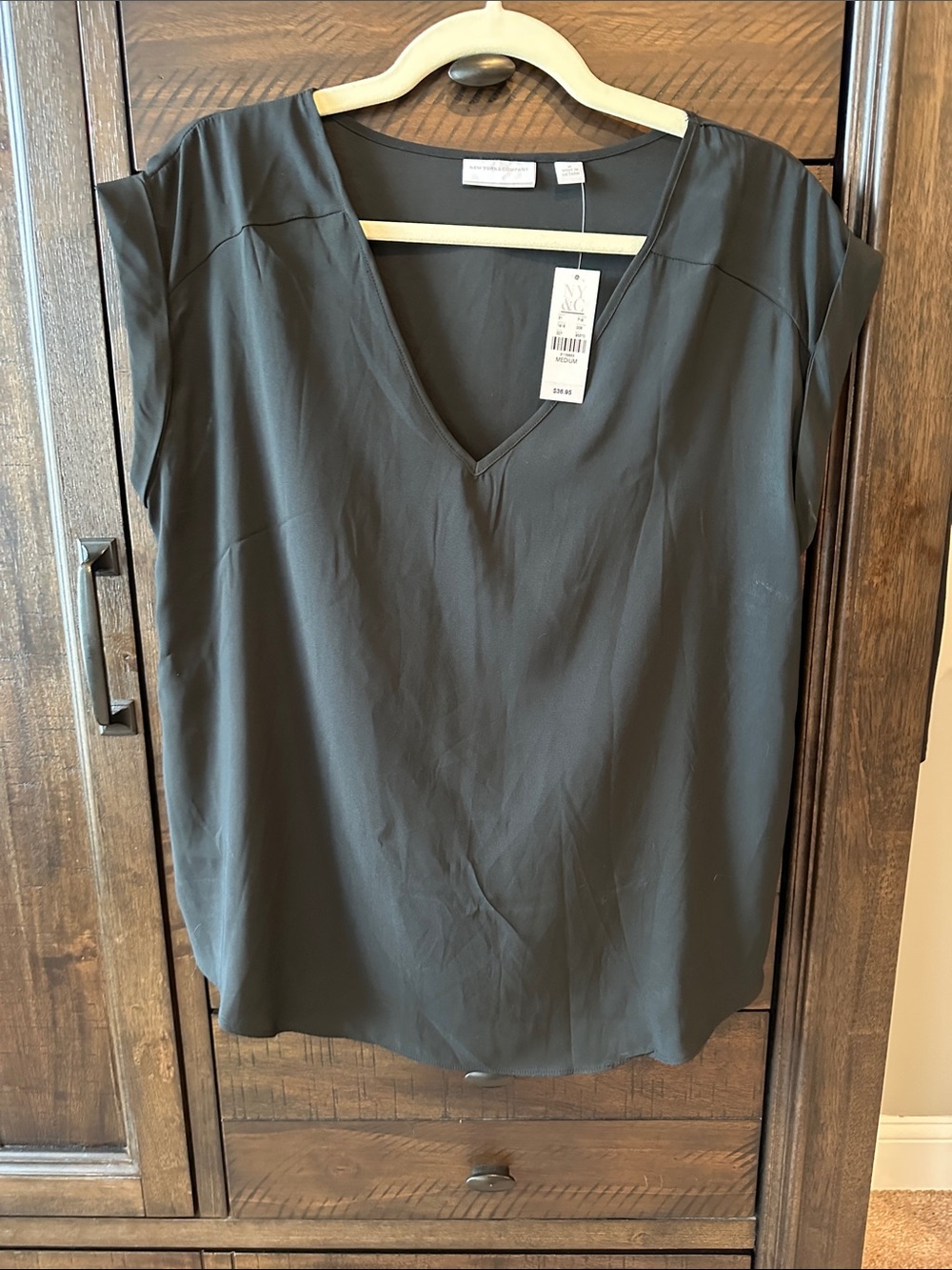 New York & Company Black V-Neck Cap Sleeve Blouse